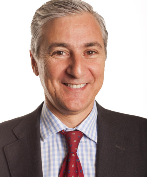 Ari Tatos